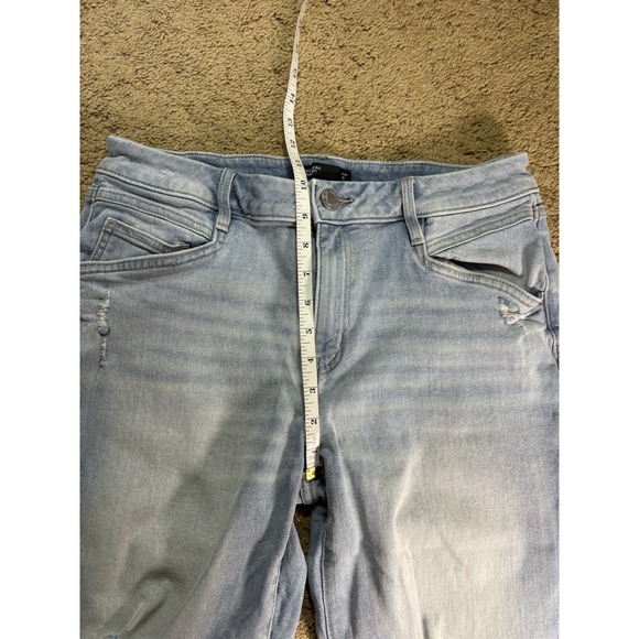 Vera Wang Jeans Crop Women 10 Distressed Light Blue Denim Straight Leg Baggy - Picture 4 of 6